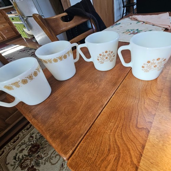 Four cups two different patterns 2 ginger brown pattern 2butterfly pattern - Picture 2 of 6